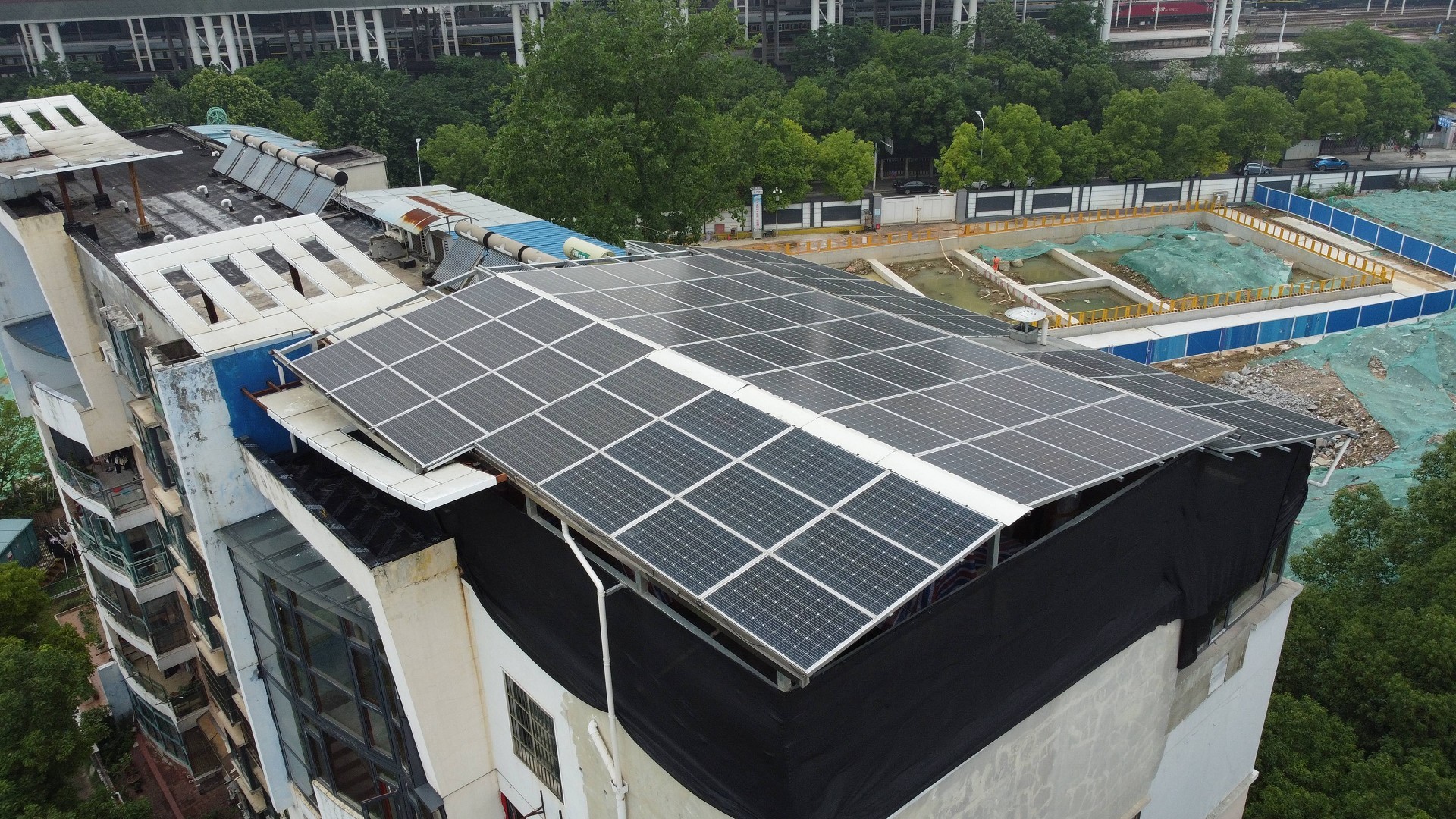 湖北人生就是搏绿色能源有限公司