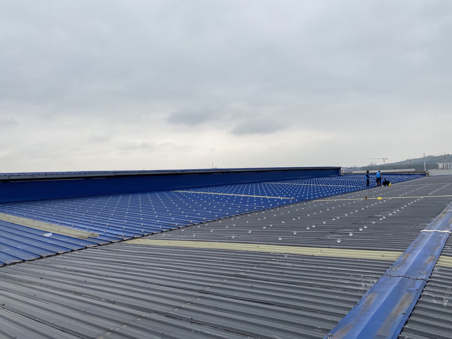 湖南：：：合理结构风能、、太阳能 探索开展氢能工业