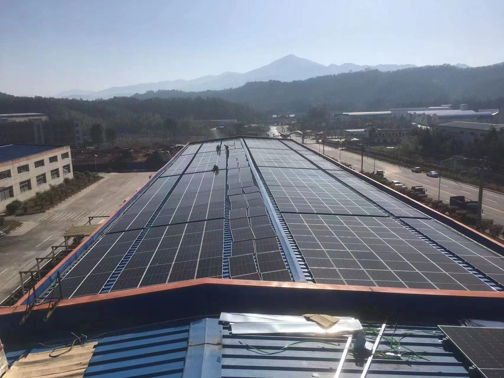 工信部：我国光伏玻璃产品自给率凌驾98%